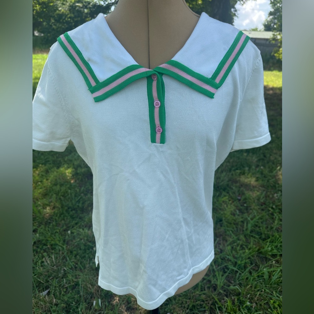 Ivy Storehouse sorority sweater. Size M. White w/ pink green trim. Large collar